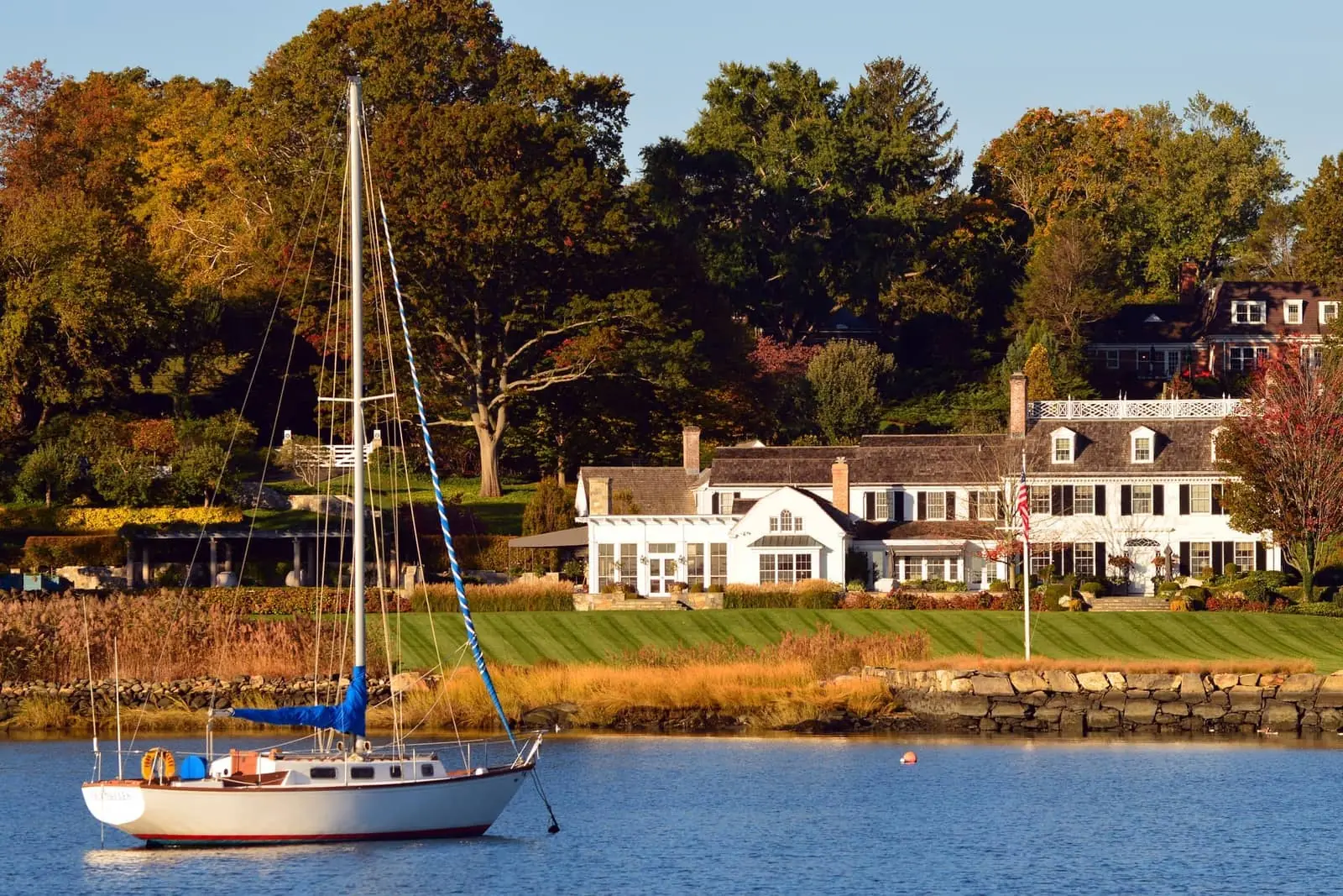 Lux VIP luxury chauffeur service — Greenwich CT Luxury Car Service
